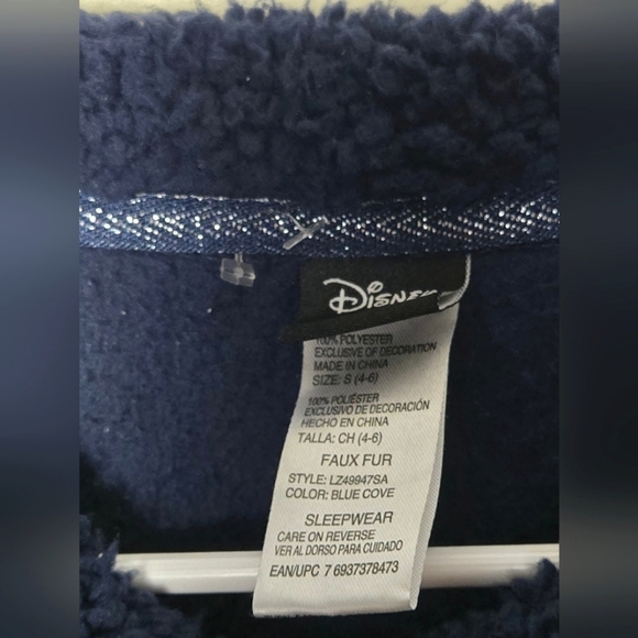 Women's Disney Sherpa Faux Fur Embroidered Sleepwear Size Small - Picture 2 of 2